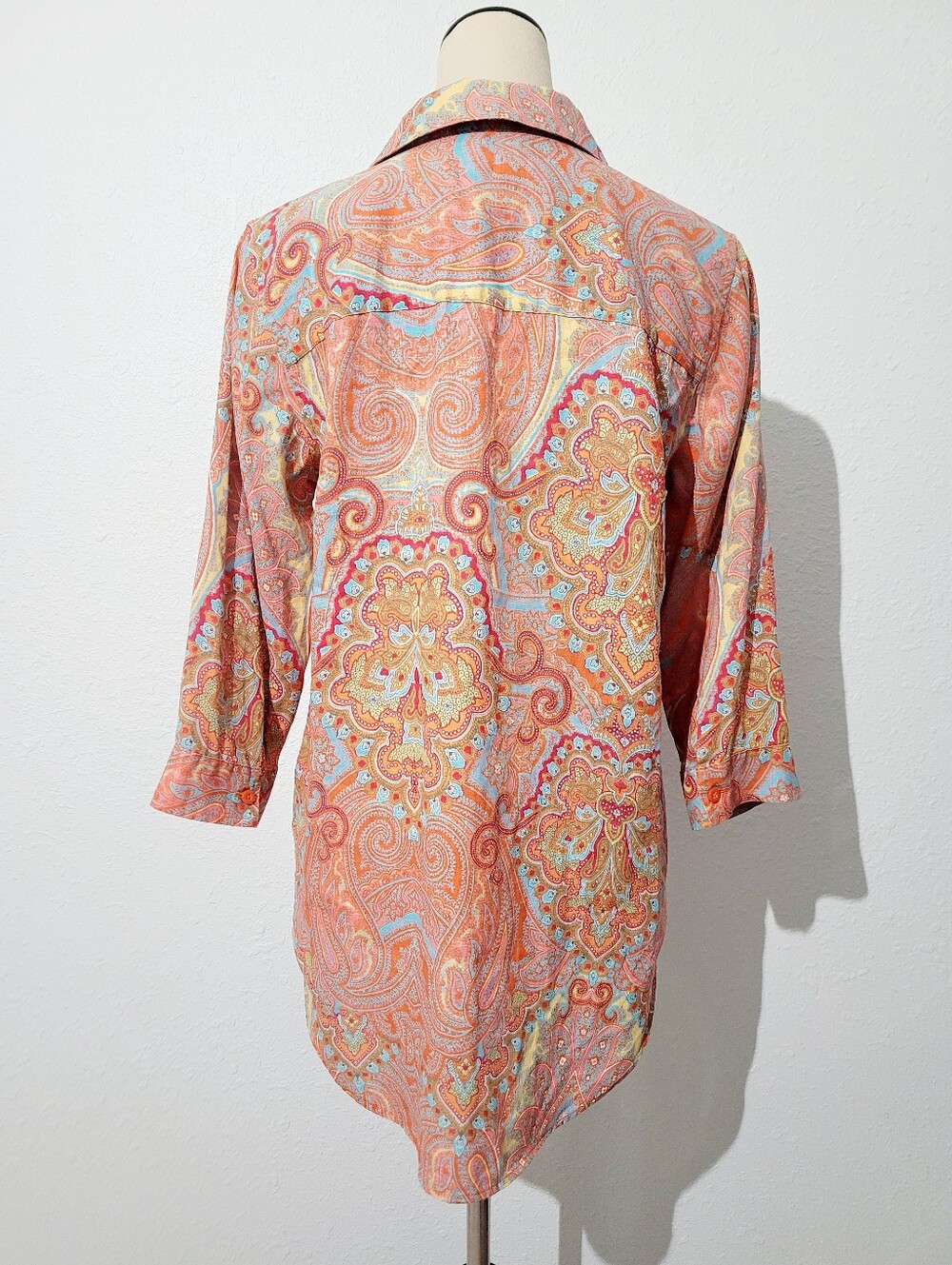 Chico's Size Small 100% Linen Paisley Button Front Shirt Coral Blue 3/4 Sleeve - Picture 5 of 13